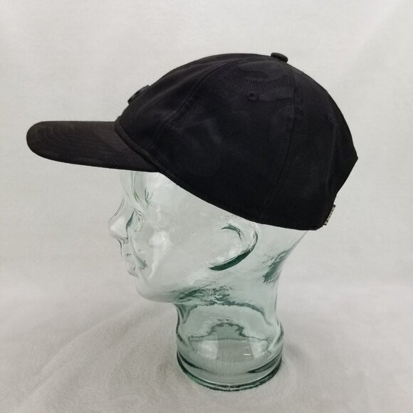 ✅Yums Metal Face Black Strapback Hat Official Product OSFA Small Button Logo Cap - Picture 8 of 10